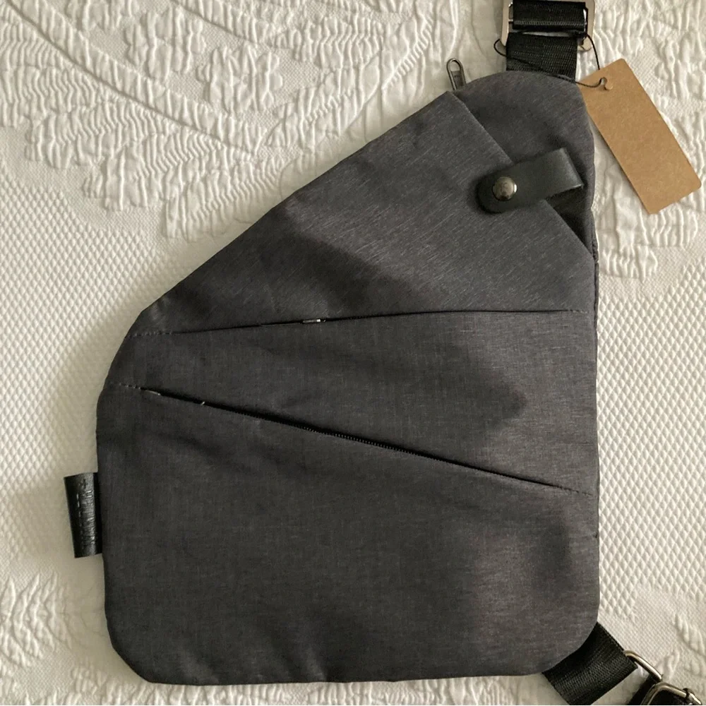 Wander Dark Gray Crossbody Bag - Picture 4 of 11